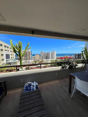 Apartamento Luxuoso e Moderno com Vista Mar